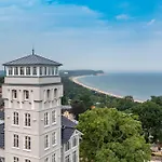 Hotel Vju Ruegen 4*