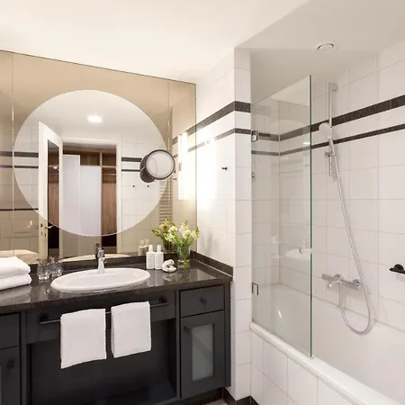 Hotel Vju Ruegen 4*