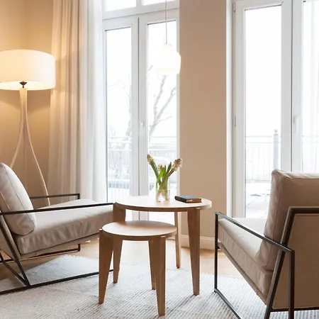 فندق Vju Ruegen 4*