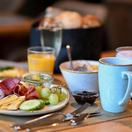 Vju Ruegen 4* غورين