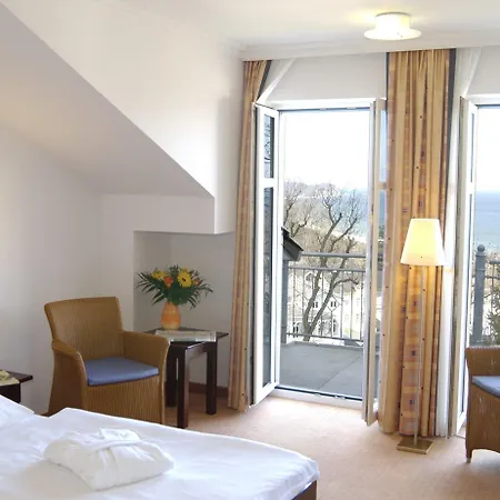 فندق Vju Ruegen غورين