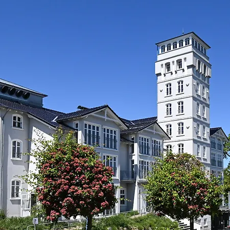 Vju Ruegen فندق غورين